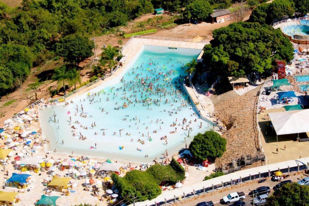 Piazza Diroma - Cortesia Park Diroma, Splash E Slide Caldas Novas Exterior photo